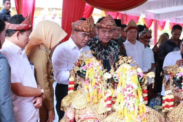 Gubernur Sumsel, Herman Deru bersama Mendikbud, Muhadjir Effendy di acara Gebyar Pendididkan dan Kebudayaan Palembang (Urban Id)