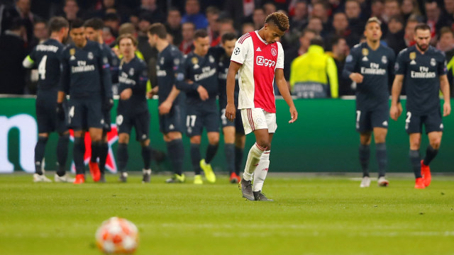 Perayaan gol Real Madrid saat menghadapi Ajax Amsterdam. Foto: Wolfgang Rattay/Reuters