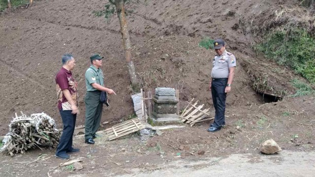 Perusakan terhadap patung Hindu di di Desa Argosari Kecamatan Senduro Kabupaten Lumajang. Foto: Dok. Polres Lumajang