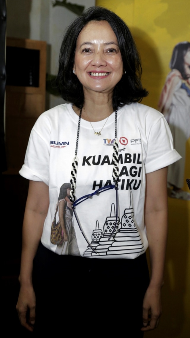 Pemain Film 'Kuambil Lagi Hatiku', Cut Mini (NOT COVER)