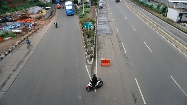 Jalan raya di Jakarta tampak lengang saat libur Hari Raya Nyepi, Kamis (7/3). Foto: Nugroho Sejati/kumparan