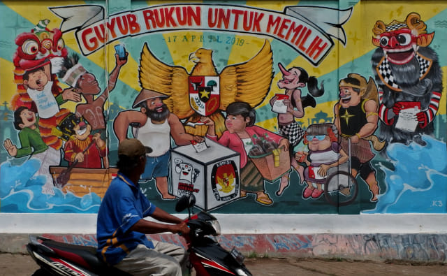 Mural Pemilu di Semarang Foto: ANTARA FOTO