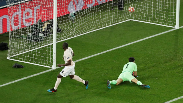 Gianluigi Buffon, Romelu Lukaku