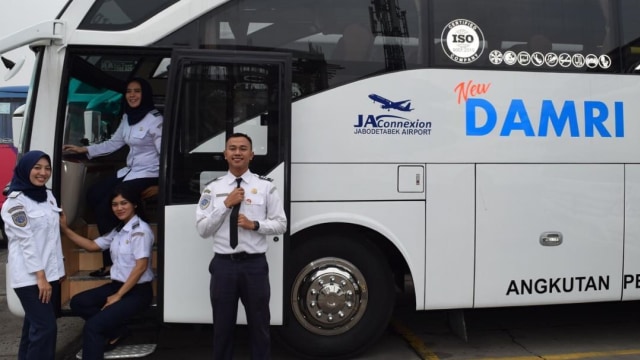 Ilustrasi bus DAMRI. Foto: Instagram/@damriindonesia