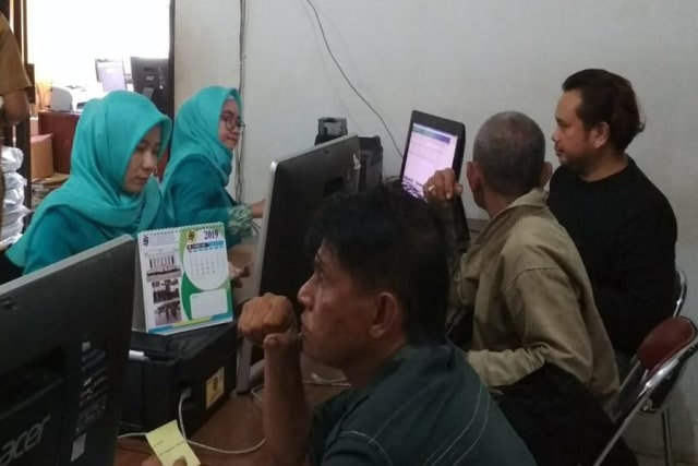 Cetak E-KTP di Kota Cirebon Cuma Lima Menit