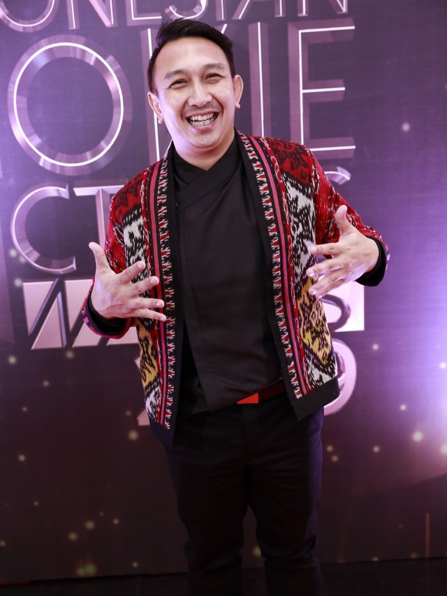 Augie Fantinus saat hadir di Indonesia Movie Actors Award 2019 di MNC Tower, Jakarta, Kamis (15/03). Foto: Ronny