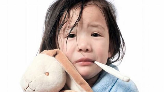 Pengalamanku Saat Si Kecil Demam Kumparan Com