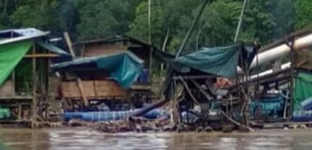 Aktivitas Penambangan Emas Tanpa Izin Masih Terjadi di Kalbar (151983)