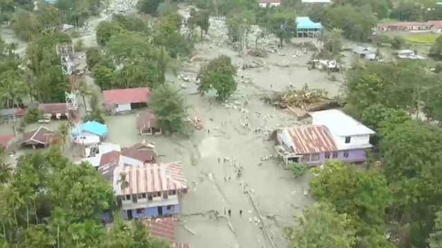 Foto udara yang menunjukkan dampak banjir di Sentani, Jayapura, Papua. Foto: Edward Hehareuw / Via REUTERS