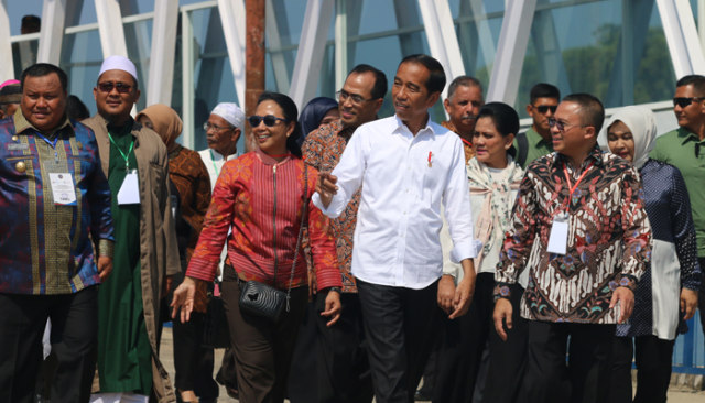 Presiden Jokowi Resmikan Pengembangan Pelabuhan Sibolga 