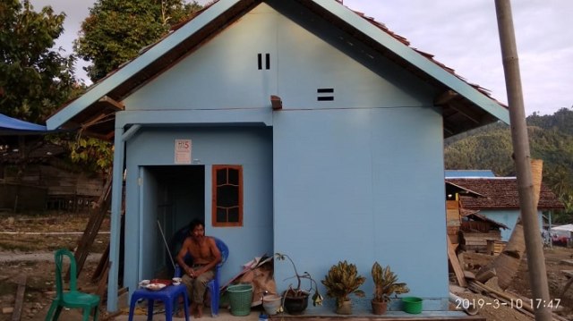 Salah satu rumah tumbuh yang dibangun oleh Walhi Sulteng di Desa Rano, Kecamatan. Balaesang, Kabupaten. Donggala. Foto: Dokumen Walhi