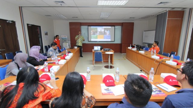 0319 EMCL 01.jpg