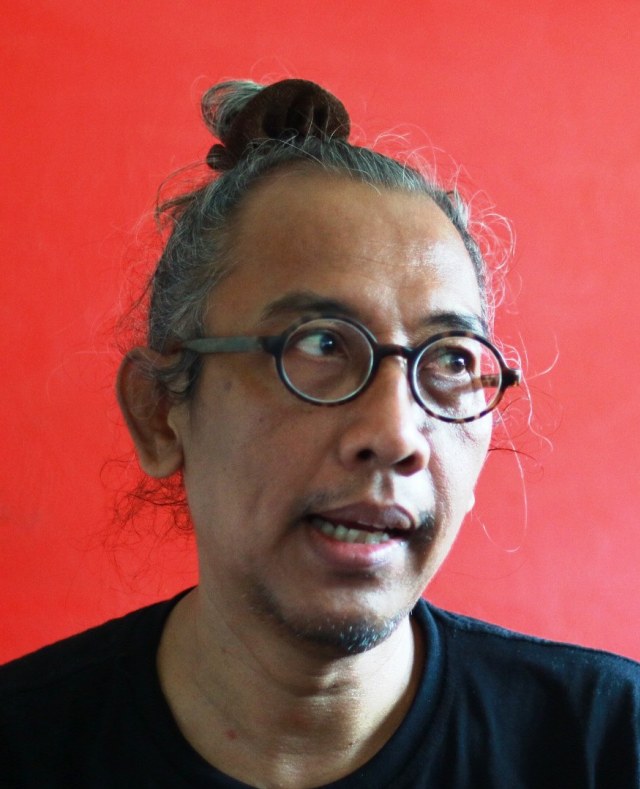 Dr. Sumbo Tinarbuko, Pemerhati Budaya Visual dan Dosen Komunikasi Visual FSR ISI Yogyakarta 