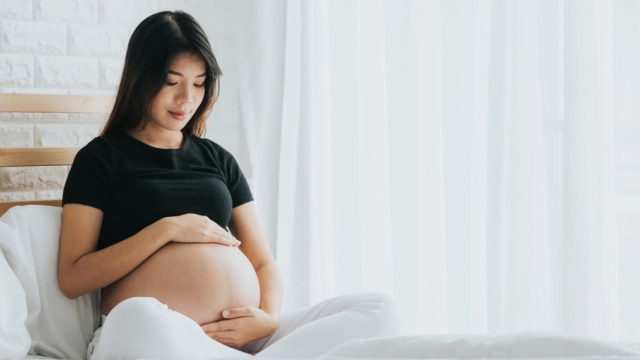 Seberapa Besar Pengaruh Faktor Usia Ibu pada Kehamilan? (98955)