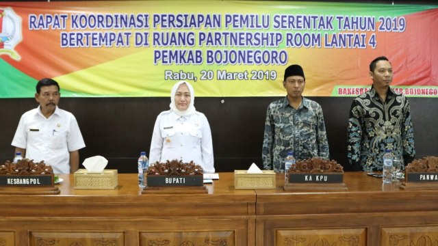 Rapat Koordinasi Persiapan Pemilu Serentak Tahun 2019. di Partnership Room Gedung Pemkab Bojonegoro. Rabu (20/03/2019)