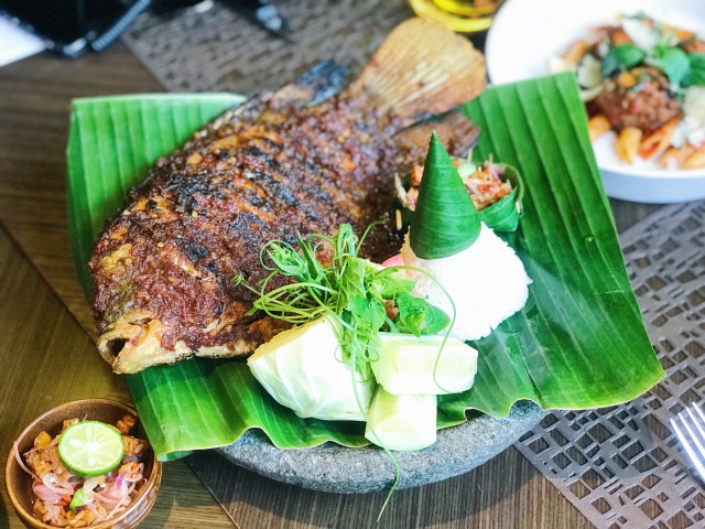 Gurame bakar bumbu bali.