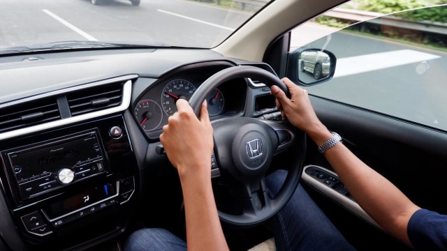 Bedah Honda Brio Satya, City Car Murah dan Terlaris (138130)