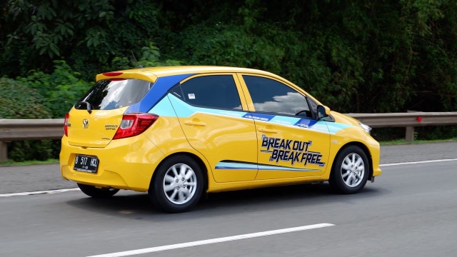 Bedah Honda Brio Satya, City Car Murah dan Terlaris (138132)
