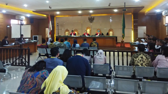 Suasana sidang kasus Meikarta di Pengadilan Negeri, Kota Bandung. Foto: Rachmadi Rasyad/kumparan