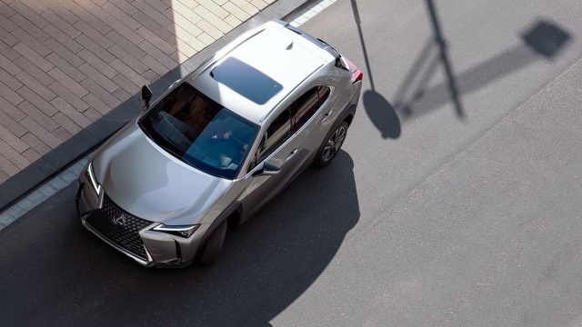 Lexus UX 200