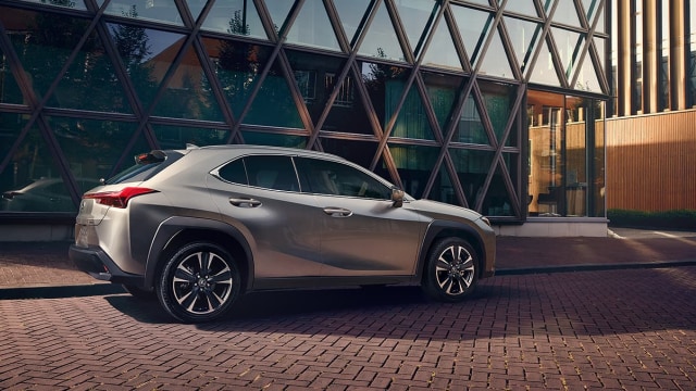Lexus UX 200