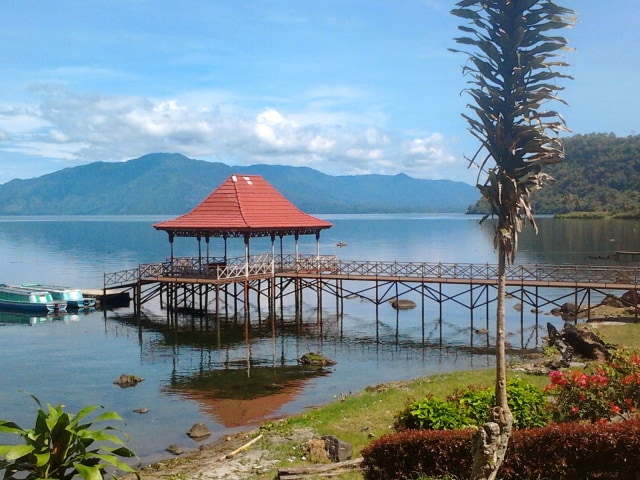 Destinasi Wisata Muara Dua Sumatera Selatan