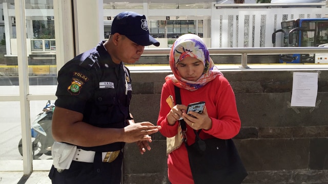 Penumpang Tertahan, Stasiun MRT Bundaran HI
