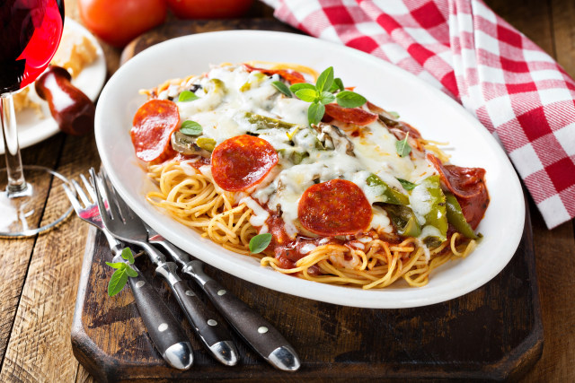 Ilustrasi spageti aglio olio Foto: dok.shutterstock