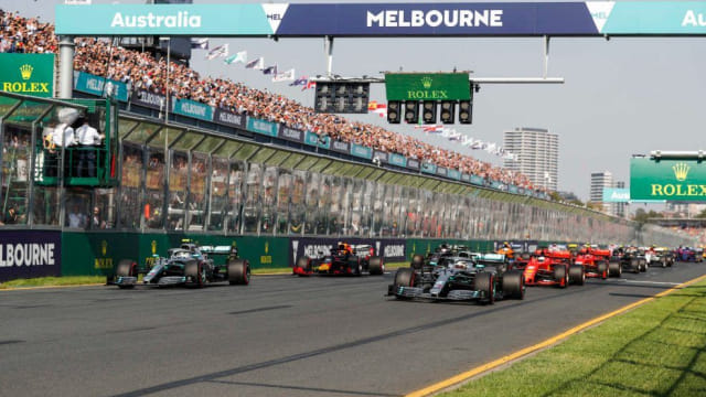 Para pebalap memulai GP Australia 2019. Foto: Dok. Formula 1