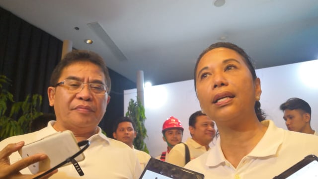 Dirut Telkom Alex Sinaga dan Menteri BUMN Rini Soemarno