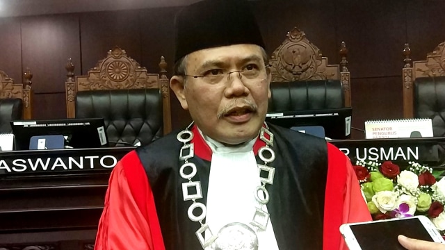 Wakil Ketua Mahkamah Konstitusi periode 2019-2021, Aswanto, di Gedung MK, Jakarta Pusat. Foto: Adhim Mugni Mubaroq/kumparan