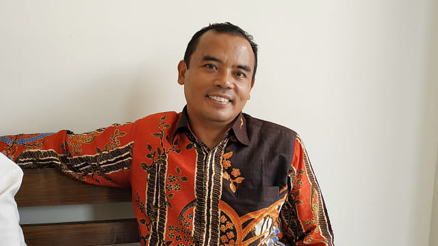 Bupati Purbalingga nonaktif, Tasdi di Pengadilan Tipikor Semarang. Foto: Afiati Tsalitsati/kumparan