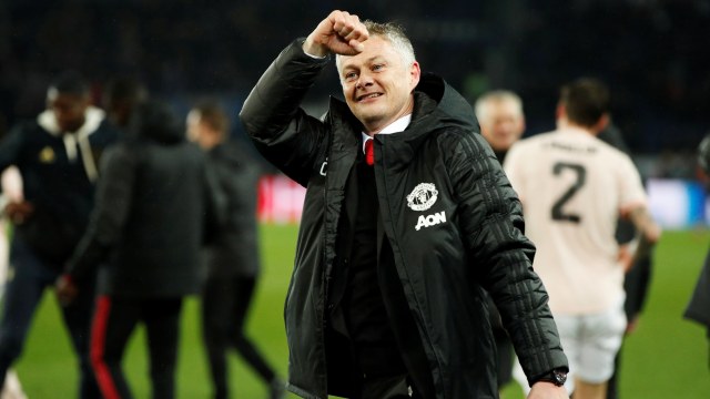 Ole Gunnar Solskjaer merayakan kemenangan Manchester United atas Paris Saint-Germain. Foto: Reuters/John Sibley