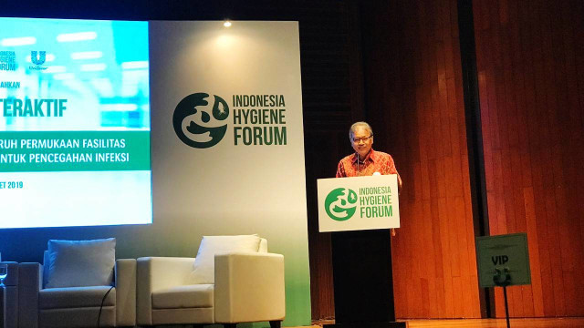 dr. Kuntjoro Adi Purjanto, M.Kes. di Indonesia Hygiene Forum