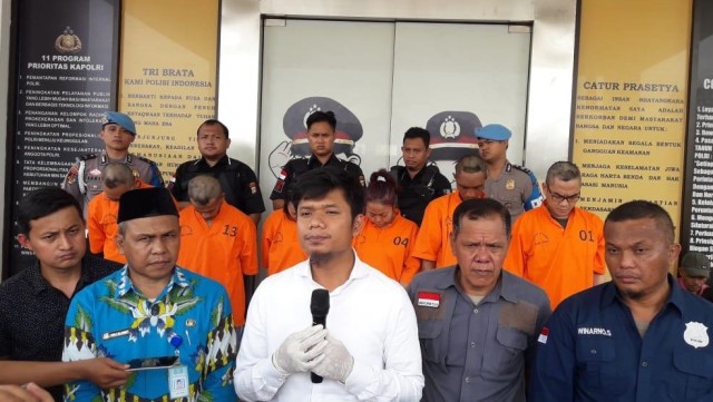 Eks Pegawai Bank Jual Senpi Rakitan Rp 7 Juta Lewat Medsos Diciduk Polisi (241458)