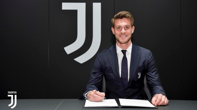 Daniele Rugani meneken kontrak baru bersama Juventus. Foto: Dok. Juventus