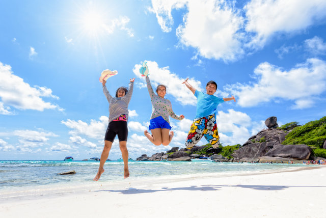 com-Berutang untuk liburan Foto: Shutterstock