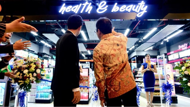Pembukaan Kimia Farma Health & Beauty di Mall Tunjungan Plaza, Surabaya. Foto: Kimia Farma