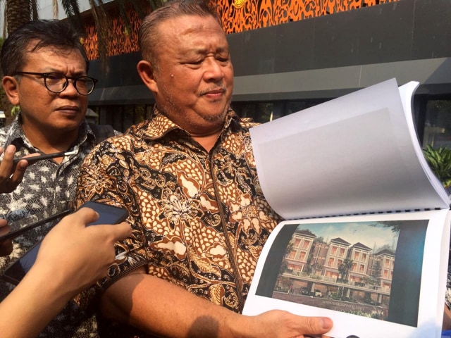 (NOT COVER) Hermawi Taslim, kuasa hukum PT. Sekar Wijaya, laporkan cicit Soeharto atas dugaan penipuan jual beli lahan.