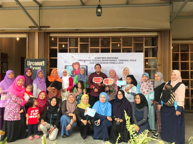 Para peserta seminar Internet Aman untuk Perempuan yang digagas oleh Jurnalis Perempuan Khatulistiwa. Foto: Dok Hi!Pontianak
