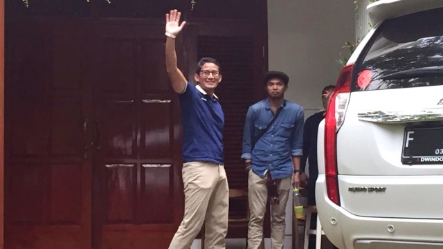 Cawapres 02 Sandiaga Salahuddin Uno tiba di rumah Kertanegara, Jakarta Selatan. Foto: Muhammad Lutfan Darmawan/kumparan