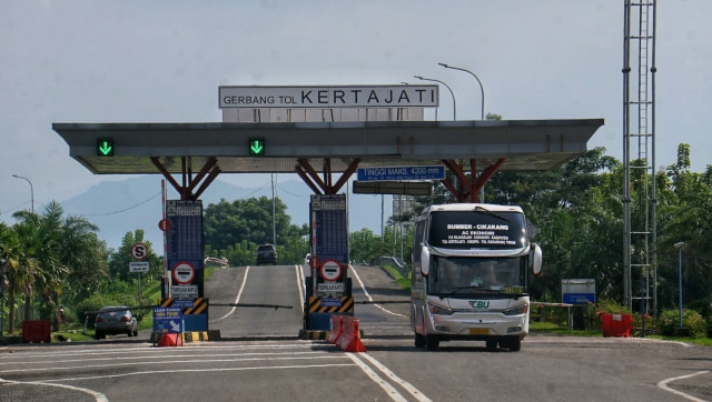 Akses dari Tol menuju Bandara Kertajati. Foto: Helmi Afandi/kumparan