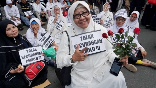 Forum Umat Islam (FUI) akan menggelar Apel Siaga Umat 313 di depan kantor KPU