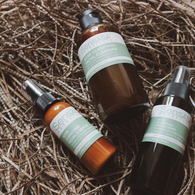 sensatia botanicals acne clarifying facial toner harga