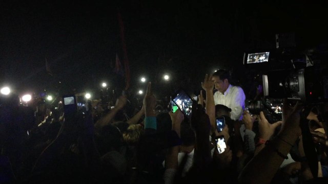 Jokowi tiba di Bandara Sorong, Papua Barat