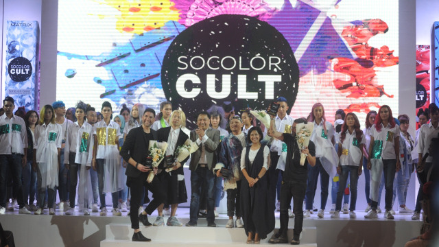 Tren Rainbow Melt dengan Socolor Cult