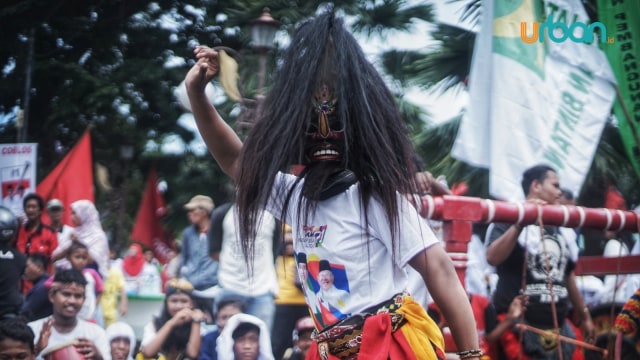 Spider-Man dan Wolverine dalam Kemeriahan Kampanye Jokowi di Palembang (440396)