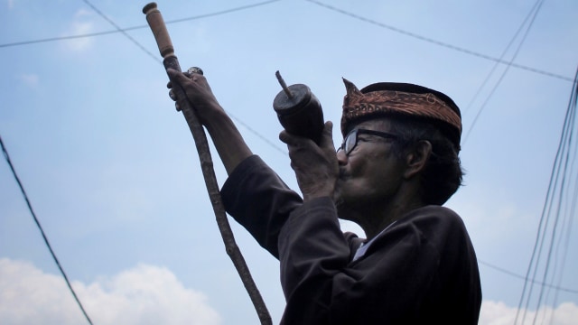 KONTEN SPESIAL PAWANG HUJAN, Abah Ipin, Cimahi, Jawa Barat