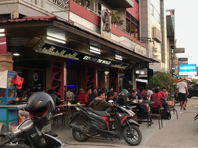 Warung kopi Sari Wangi di Jalan Tanjungpura Pontianak. Foto: Teri Bulat