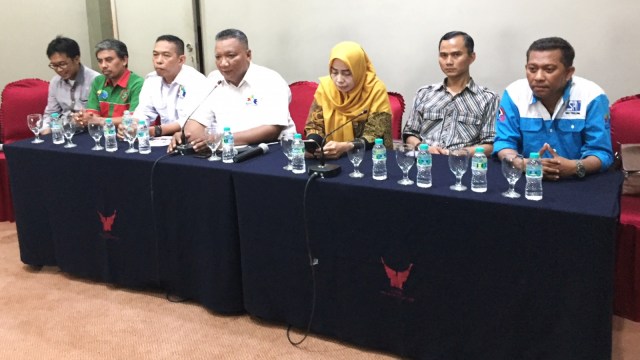 Konferensi pers KSPI di Hotel Mega Proklamasi, Jakarta. Foto: Andesta Herli Wijaya/kumparan